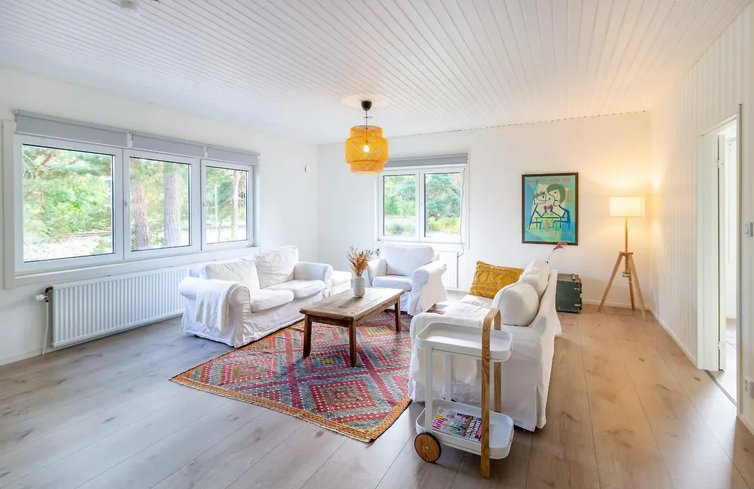 Gunnarsstrand Surf House-1